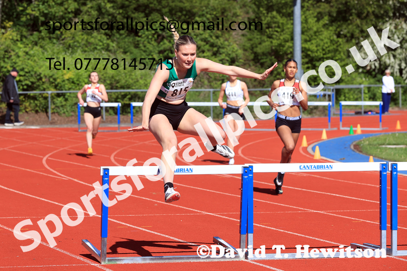 Hurdles, 2026 North Eastern Track and Field Champs, Shildon, County Durham. Photo: David T. Hewitson/Sports for All Pics